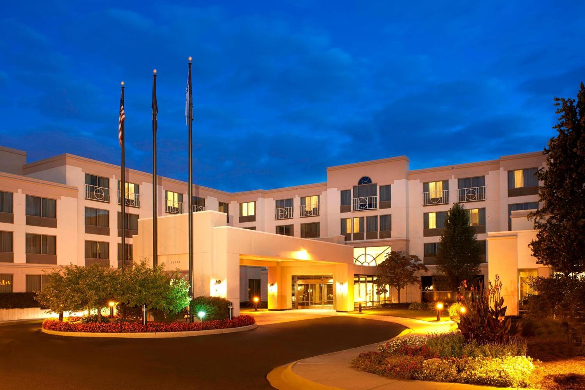 Detroit Metro Airport Marriott Hotel Romulus Exterior foto